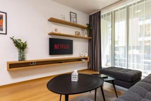 Stylish apt Photo Booth with an amazing location