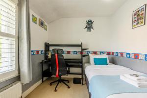 Amazing 4BR Glass Roof Home with Parking &Garden