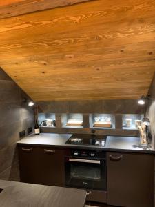 Apartment Alys, contemporary style apartment in mountain village