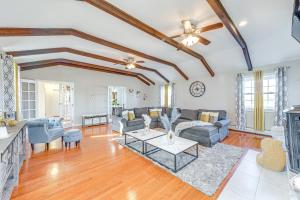 Game Room, Deck and Fire Pit Covington Township Gem