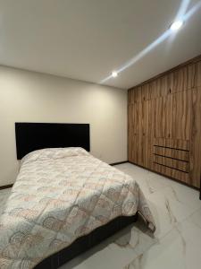 Large house in an exclusive area