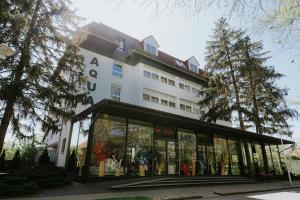 Aqua Hotel