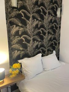 A modern apartment situated just a few steps from the Canal Saint Martin