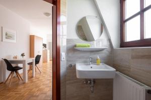 Ferienhaus La Perla - Appartment Seeblick