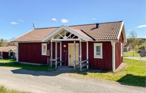 2 Bedroom Nice Home In Hok