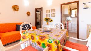 Moon Dunes House-Pistis