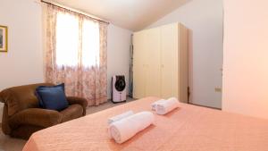 Moon Dunes House-Pistis