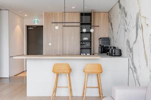 Blueground ID18 Nonhyeon City view AC SEL-18