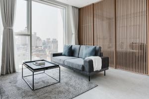 Blueground ID19 Nonhyeon City view AC SEL-19