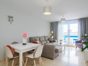 Cubos Beamar de Calahonda Apartment