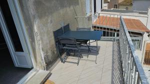 pietranera village terrasse vue exceptionnelle sur la mer