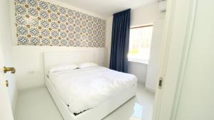 One-Bedroom Apartment - Separate Building room in Les Chic Sorrento