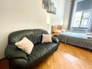 Руська 18, зі світлом ,краща локація в серці старого Львова