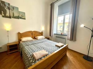 Руська 18, зі світлом ,краща локація в серці старого Львова