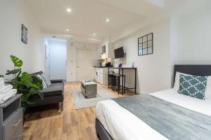 2 Modern Studio Apartments in Shoreditch