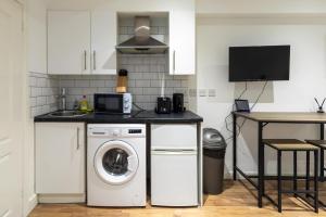 2 Modern Studio Apartments in Shoreditch