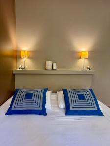 B&B / Chambres d'hotes Wisteria : Appartement avec Terrasse
