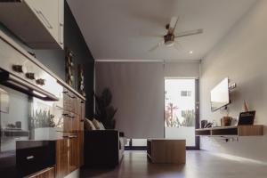 Luxury 1BR - 2 Pools - Spa - Gym - Cinema - Private Bars - Near Beach