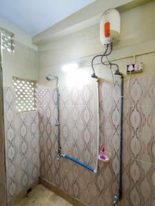 2 rooms appartment with balcony and kitchen