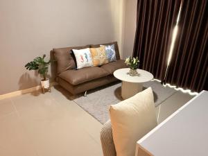 Townhome 3BR 2baths near Airport and Old town