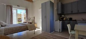 Klein Plaasjapie apartment- Hebron Guest Farm