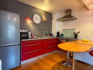 Appartements Studio cosy au coeur du centre-ville a 2 min de la Cathedrale : photos des chambres
