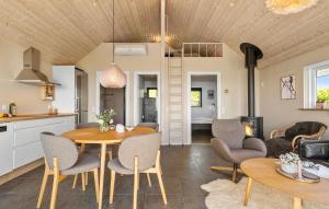 Gorgeous Home In Sønder Stenderup