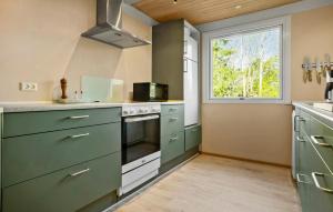 Gorgeous Home In Aakirkeby With Wifi