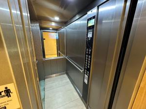 Lure Palermo Hollywood