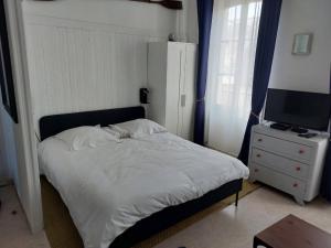 Appartements Les Vagues - Sejour Plage et Falaises au centre d-Etretat : photos des chambres