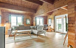 3 Bedroom Cozy Home In Sydals