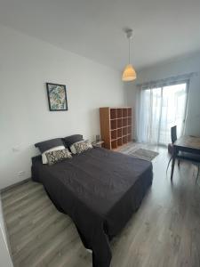 Maison de locéan 100m des plages - piscine chauffée 2 chambres