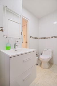 Hermoso apartamento en manga piso 3