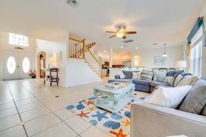 Game Room and Community Perks Davenport Getaway!