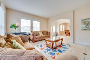 Game Room and Community Perks Davenport Getaway!