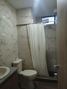 Quito Quicentro Sur Tnte Hugo Ortiz