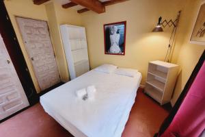 Apartment with roof terrace in Aix