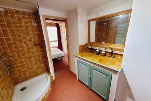 Apartment with roof terrace in Aix