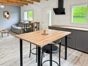 Maisons de vacances Maison au coeur de la vallee du Cantal - 2pers : photos des chambres