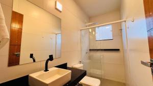 Cond. com 2 piscinas e 4 churrasqueiras e duplex 2 suítes