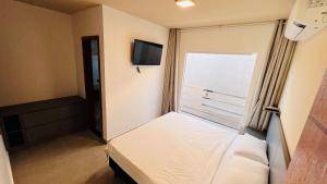 Cond. com 2 piscinas e 4 churrasqueiras e duplex 2 suítes