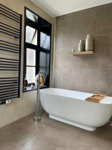 Slapen in een eeuwen oude Pastorie