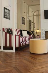 Piazza Venezia Luxe Apartment