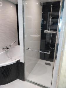 Spacieux appartement moderne