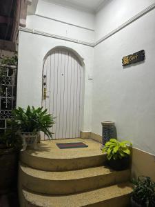 2BR South Kolkata Apartment - Devs Corner