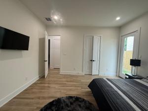 Elegant Plush Properties