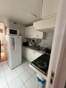 Estudio Las Condes 2 Personas