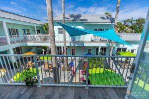 NEW! Stay ON Flagler Avenue! Charming Condo with Kitchen, Parking and Courtyard!