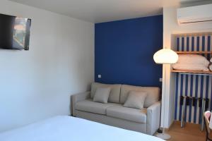 Hotels LOGIS Hotel Restaurant Le KALLISTE : photos des chambres