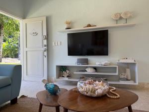 2BR Juan Dolió House